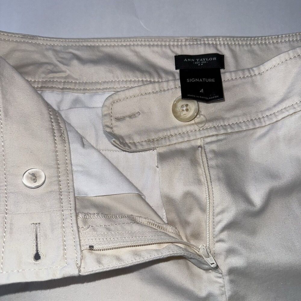 Ann Taylor Signature Tan Womens Chino Style Shorts Size 4 Vacation Slash Pocket - Picture 9 of 11